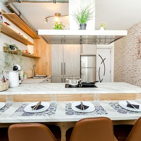 The White Apartment - Free Parking София Экстерьер фото