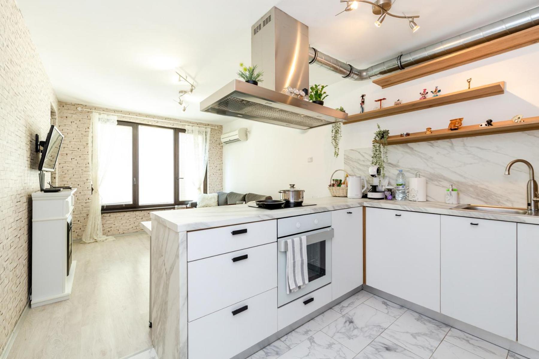 The White Apartment - Free Parking София Экстерьер фото