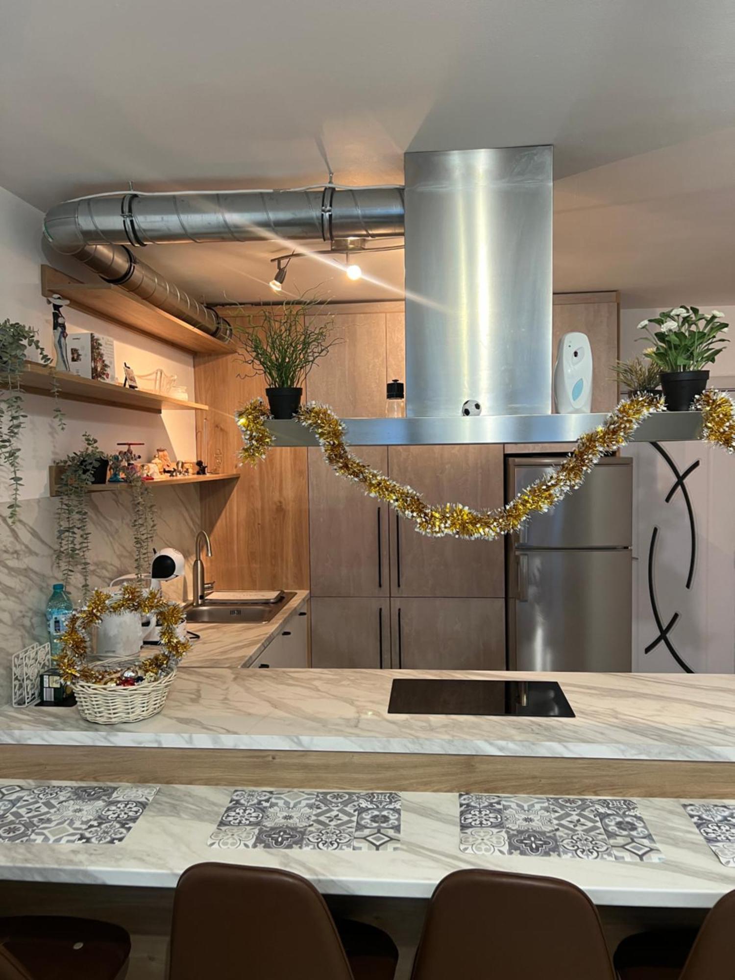 The White Apartment - Free Parking София Экстерьер фото